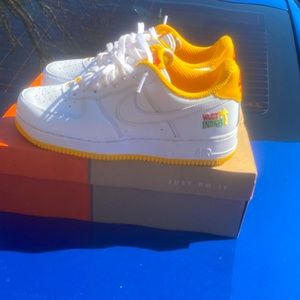 Air Force 1s low retro Qs